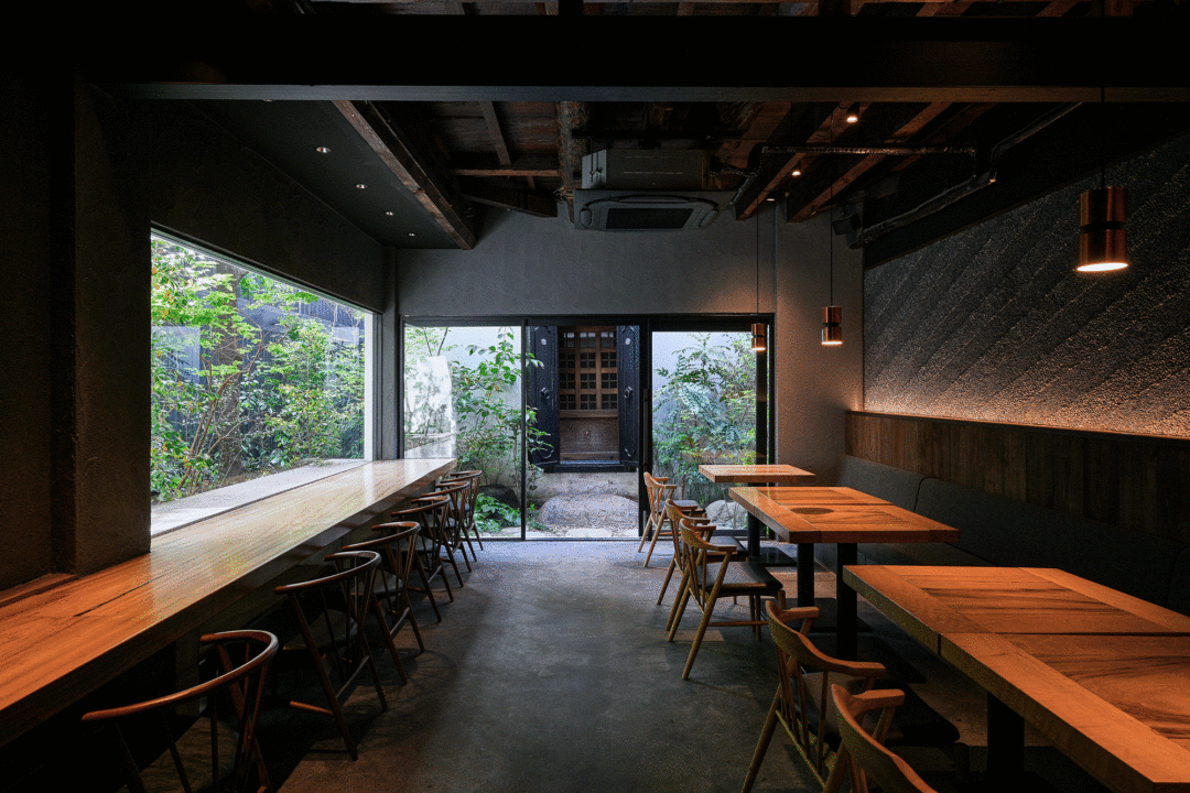 錦の飲食店 / Restaurant in nishiki