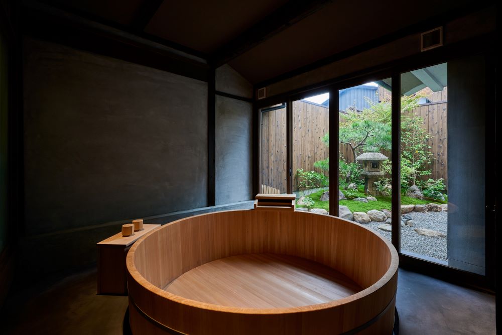 下平野町のホテル / HOTEL IN SHIMOHIRANOCHO
